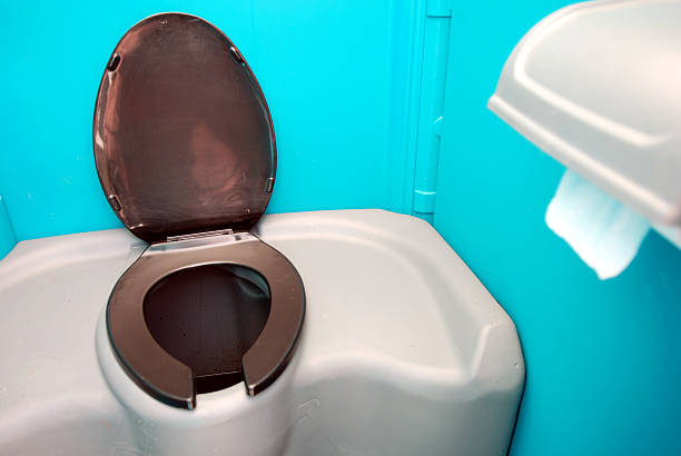 Best Portable restroom trailer rental  in Madison, WI