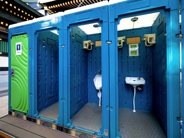 Best Portable bathroom rental  in Madison, WI